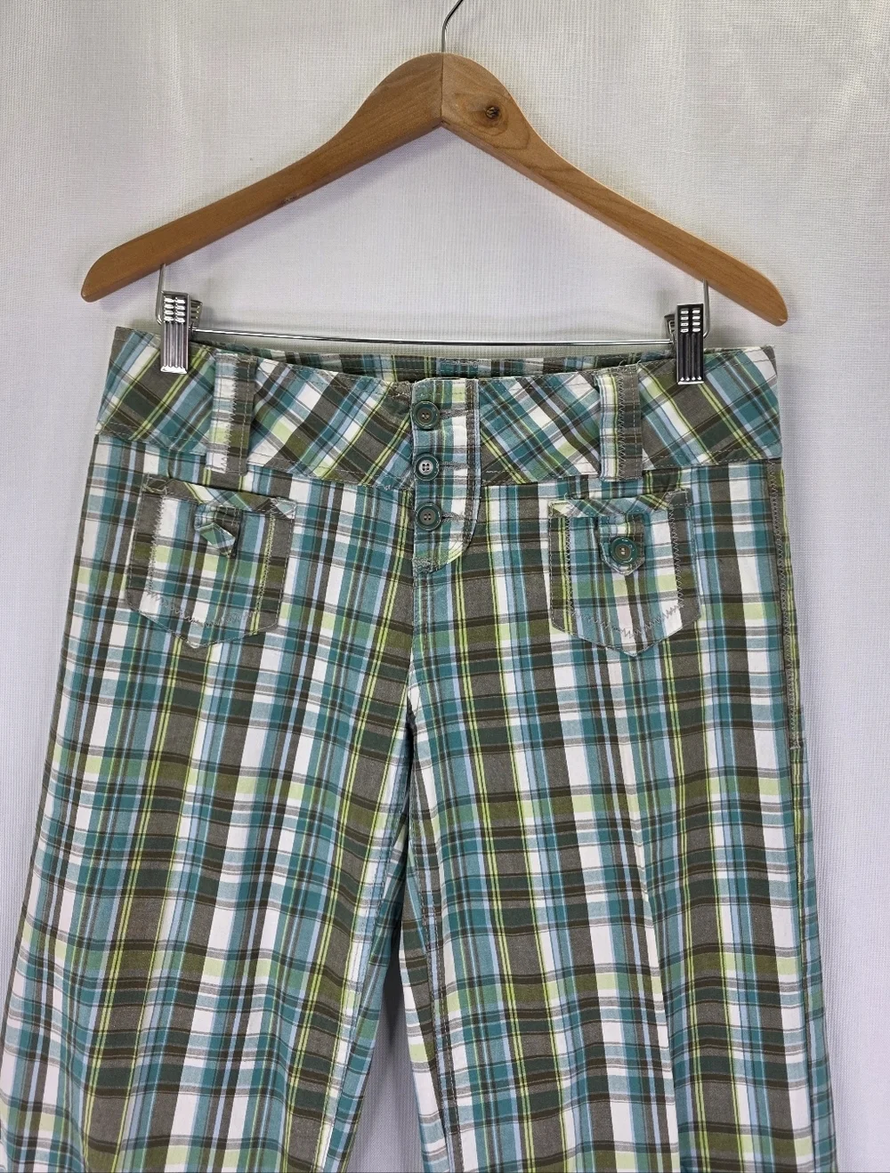 Rewind Y2K 00s Low Rise  Preppy Bermuda Shorts Multicolor Plaid Size 9‎ Juniors